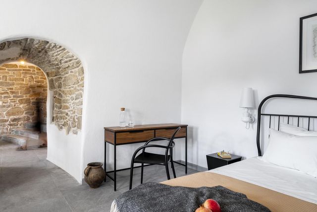 Bridges Residence (Children 10+) - honeymoon suite