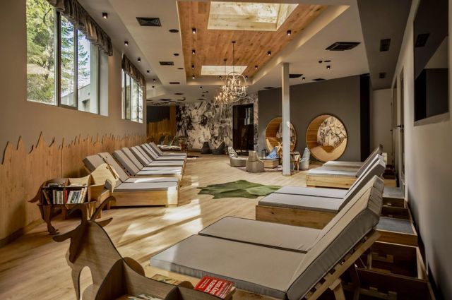 Kashmir Wellness and Spa Hotel Adults olny