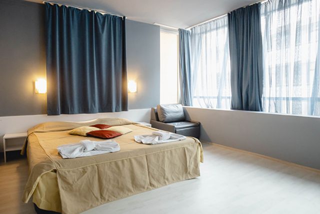 Sun Palace Hotel - one-bedroom suite