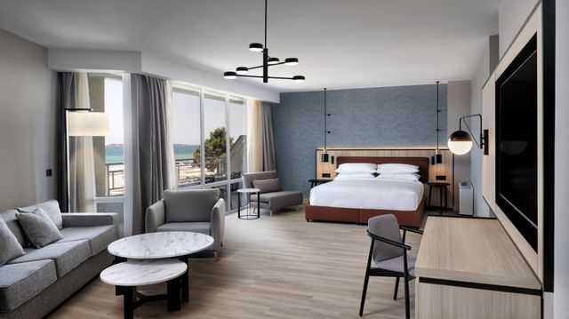 Four Points by Sheraton (ex.Globus Hotel) - 1-bedroom apartment