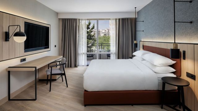 Four Points by Sheraton (ex.Globus Hotel) - apartment