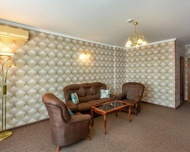 Hotel Mercury - one bedroom apartment 4ad+1ch